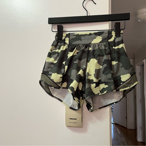 Lululemon shorts - Picture 2 of 6